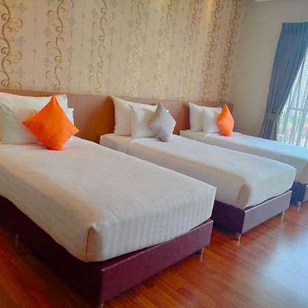 Tonaoi Grand Hotel Хат'яй Екстер'єр фото