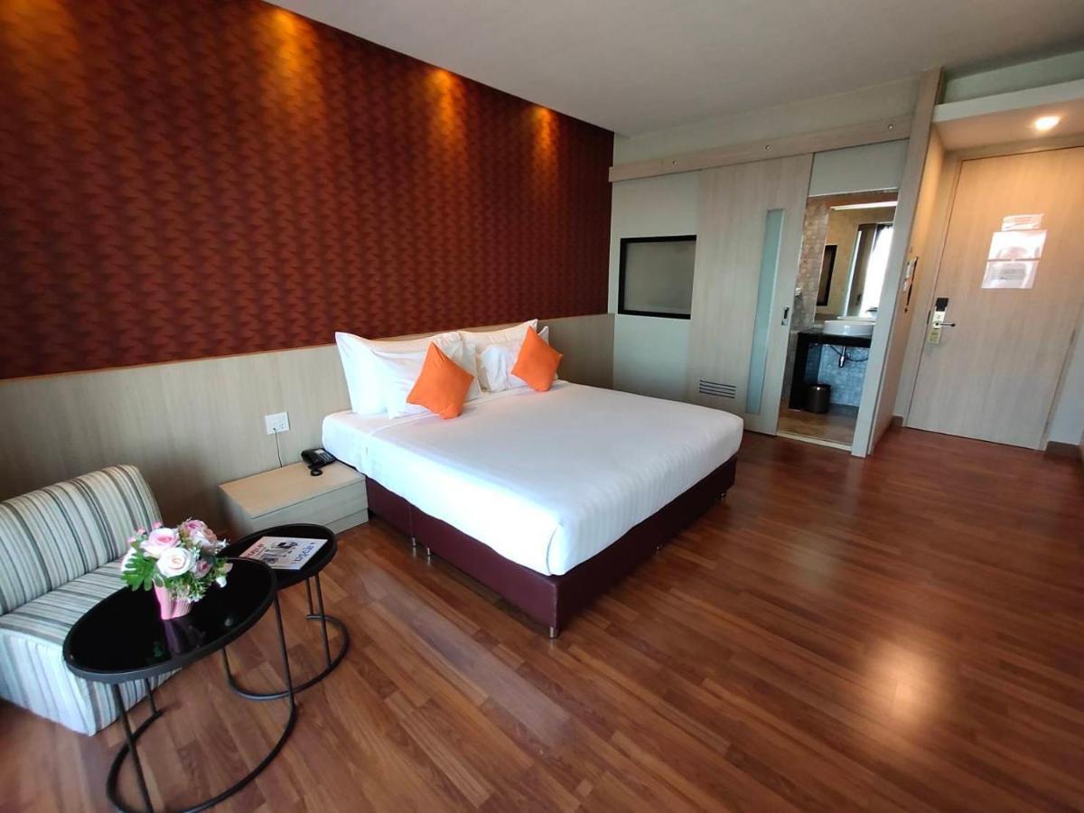 Tonaoi Grand Hotel Хат'яй Екстер'єр фото
