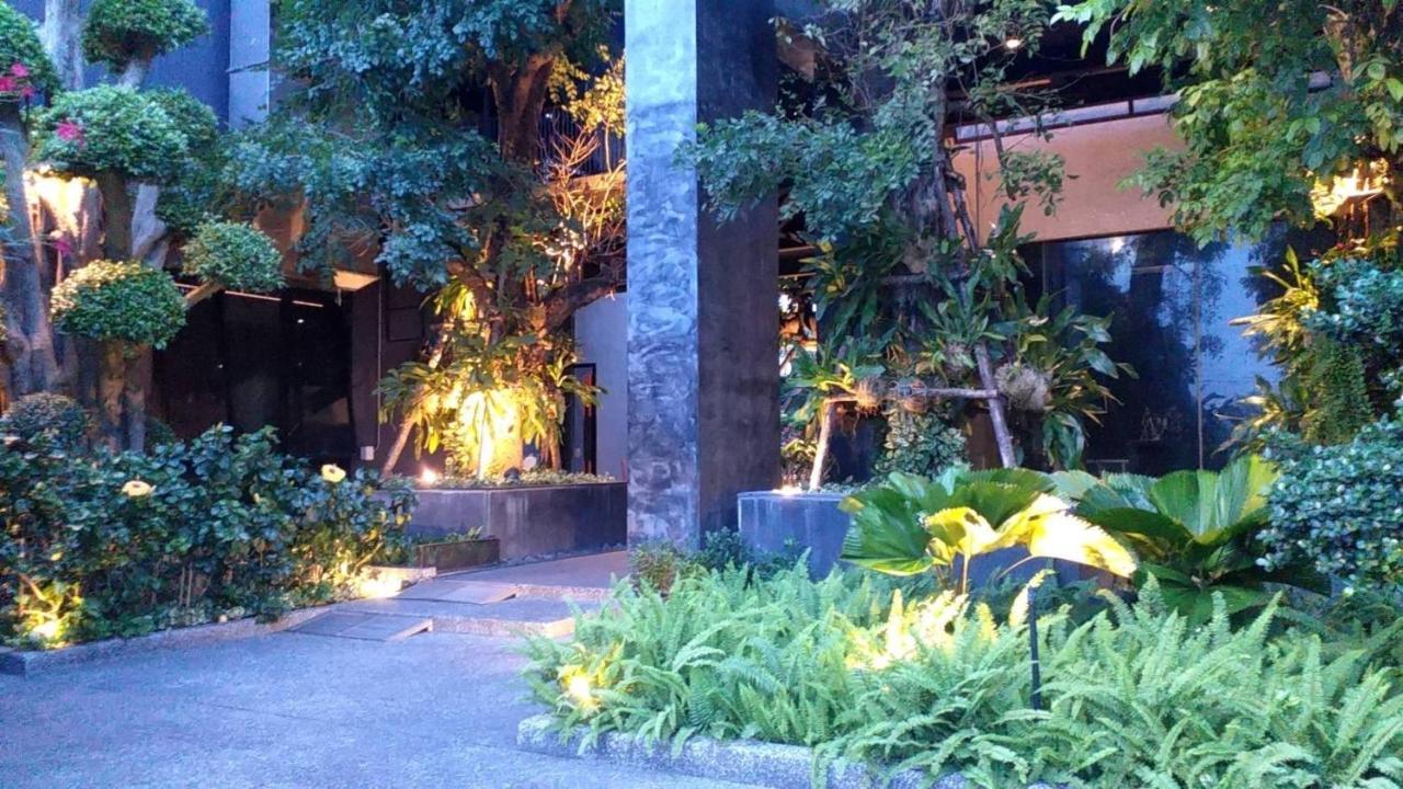 Tonaoi Grand Hotel Хат'яй Екстер'єр фото
