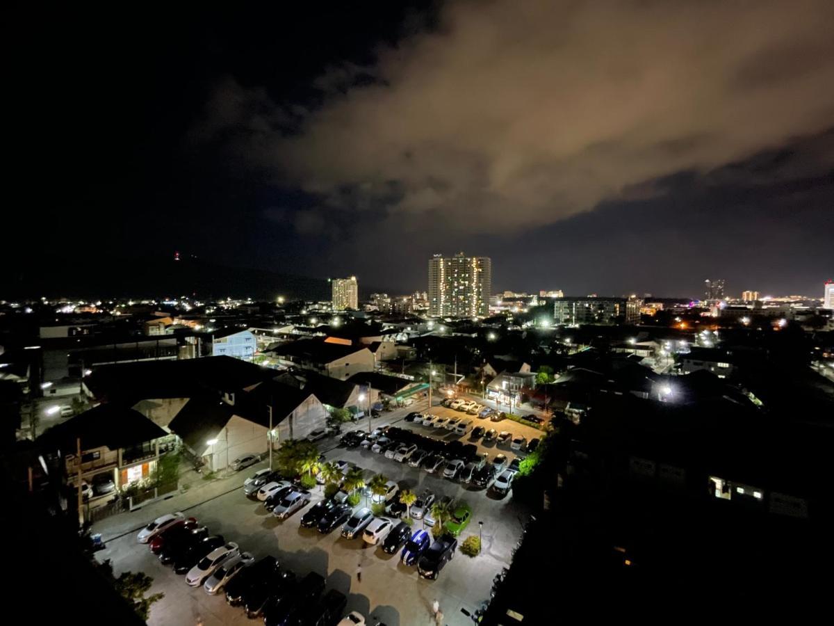 Tonaoi Grand Hotel Хат'яй Екстер'єр фото