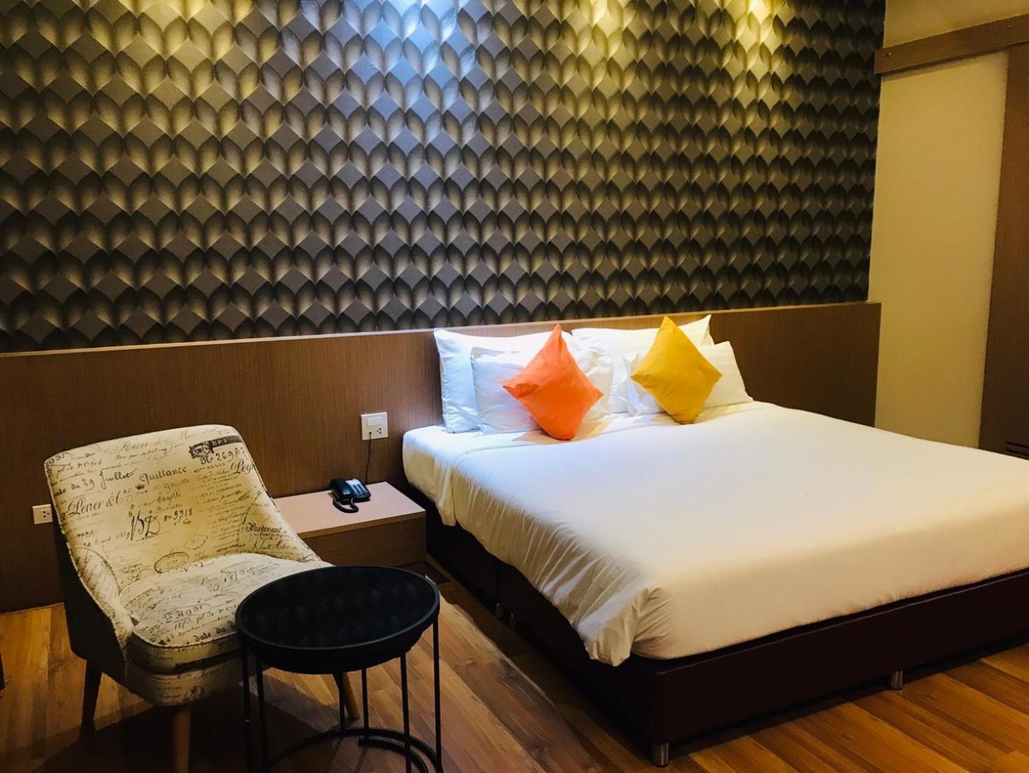 Tonaoi Grand Hotel Хат'яй Екстер'єр фото